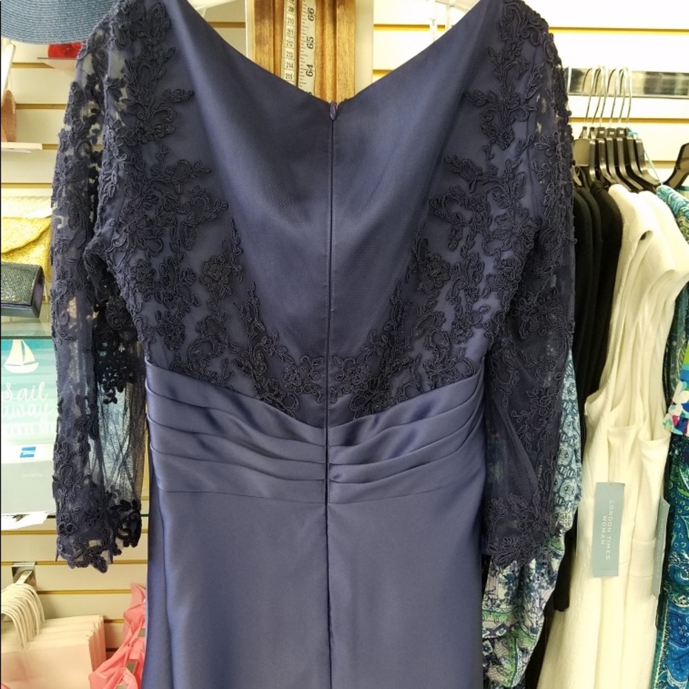 Mother of the groom or bride DRESS